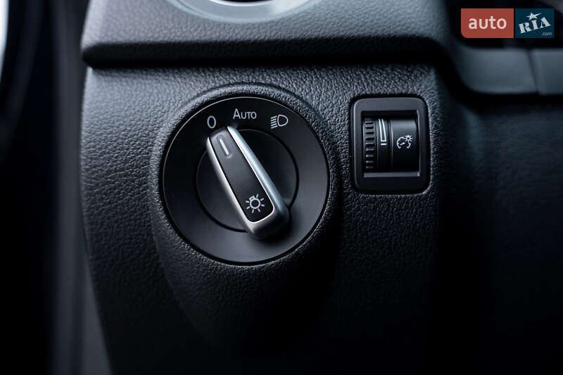 Внедорожник / Кроссовер Volkswagen Tiguan 2016 в Киеве фото 22 Внедорожник / Кроссовер Volkswagen Tiguan 2016 в Киеве