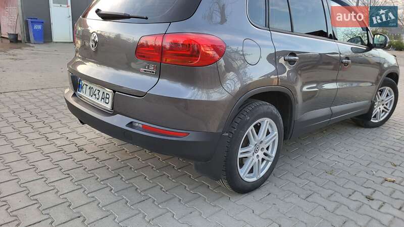 Внедорожник / Кроссовер Volkswagen Tiguan 2015 в Косове