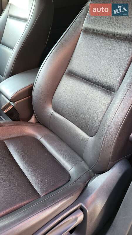 Внедорожник / Кроссовер Volkswagen Tiguan 2015 в Косове