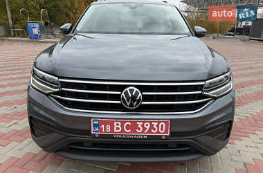Внедорожник / Кроссовер Volkswagen Tiguan 2023 в Белой Церкви