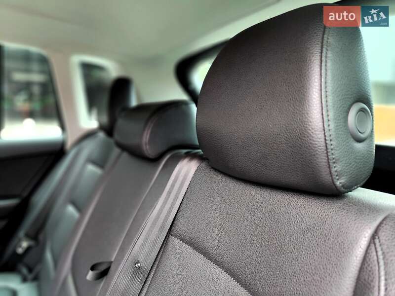 Позашляховик / Кросовер Volkswagen Tiguan 2011 в Києві фото 49 Позашляховик / Кросовер Volkswagen Tiguan 2011 в Києві