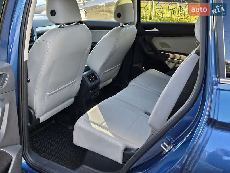 Внедорожник / Кроссовер Volkswagen Tiguan 2018 в Киеве фото 17 Внедорожник / Кроссовер Volkswagen Tiguan 2018 в Киеве