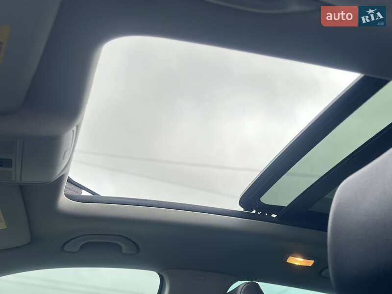 Внедорожник / Кроссовер Volkswagen Tiguan 2016 в Житомире фото 17 Внедорожник / Кроссовер Volkswagen Tiguan 2016 в Житомире