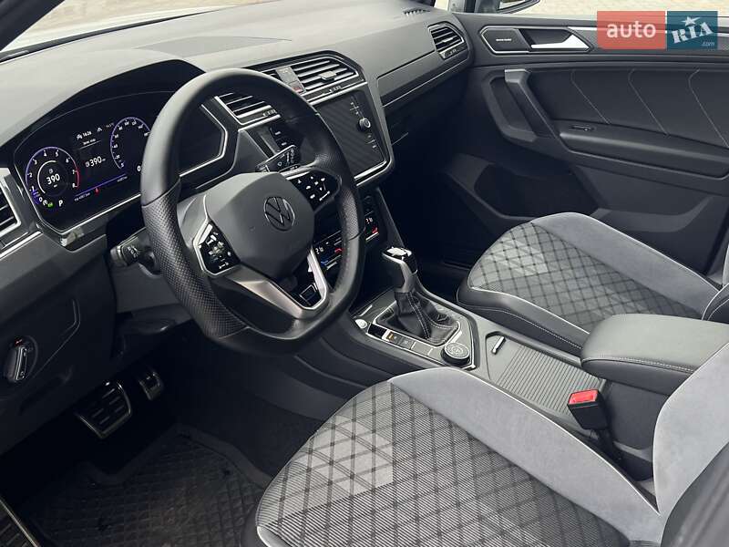 Внедорожник / Кроссовер Volkswagen Tiguan 2023 в Виннице