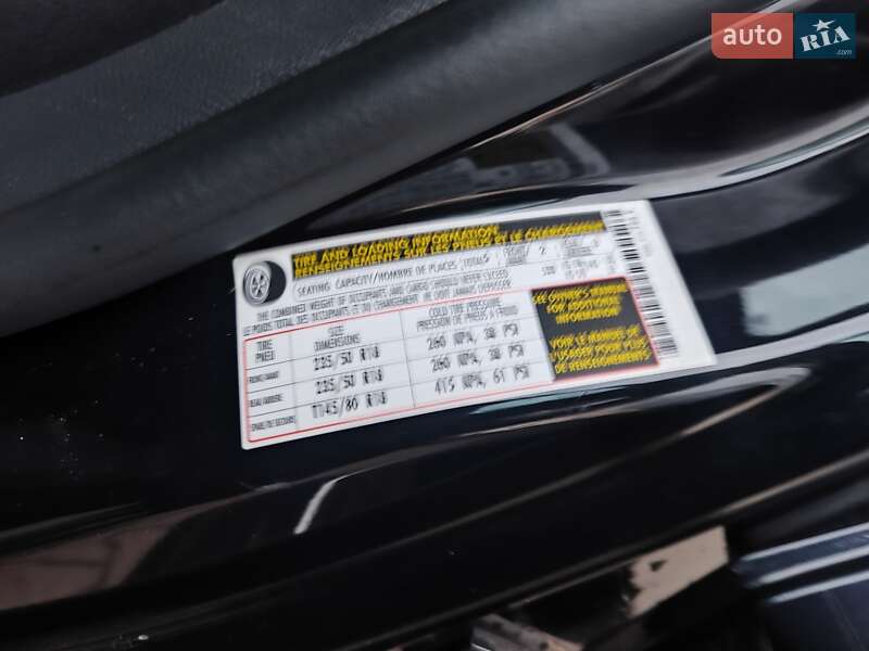 Внедорожник / Кроссовер Volkswagen Tiguan 2014 в Миргороде