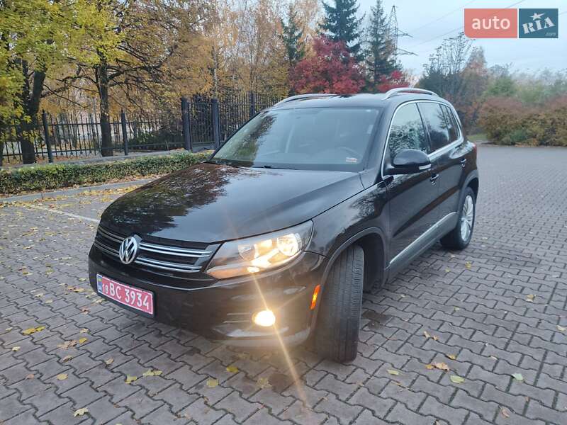 Позашляховик / Кросовер Volkswagen Tiguan 2014 в  фото Позашляховик / Кросовер Volkswagen Tiguan 2014 в
