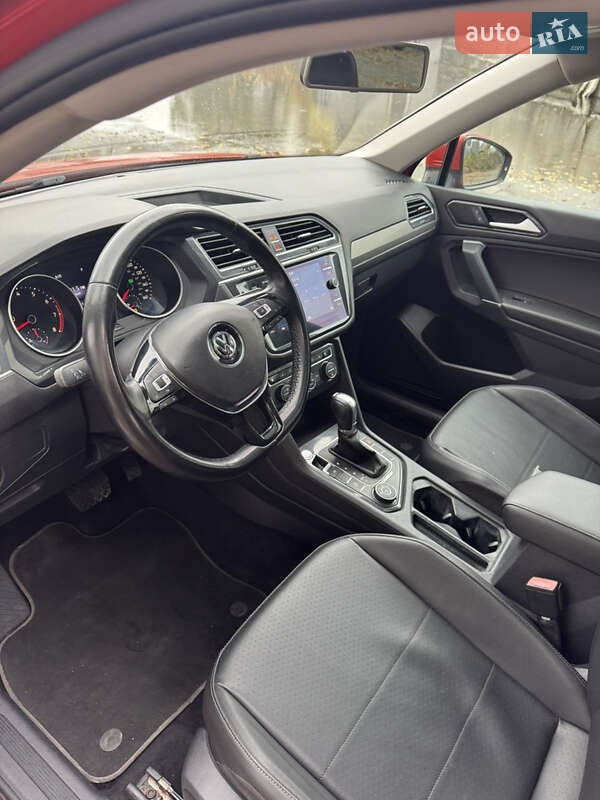 Внедорожник / Кроссовер Volkswagen Tiguan 2018 в Киеве фото 11 Внедорожник / Кроссовер Volkswagen Tiguan 2018 в Киеве