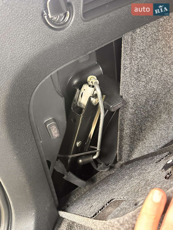 Внедорожник / Кроссовер Volkswagen Tiguan 2016 в Львове фото 38 Внедорожник / Кроссовер Volkswagen Tiguan 2016 в Львове