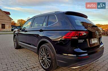 Внедорожник / Кроссовер Volkswagen Tiguan 2020 в 