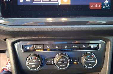 Внедорожник / Кроссовер Volkswagen Tiguan 2020 в 