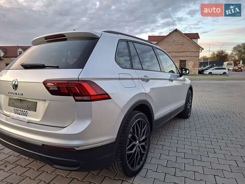 Внедорожник / Кроссовер Volkswagen Tiguan 2021 в Бережанах