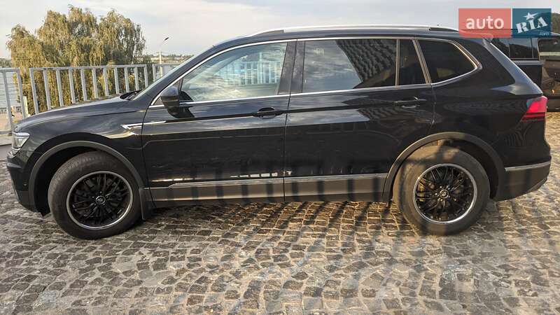 Внедорожник / Кроссовер Volkswagen Tiguan 2018 в Днепре фото 29 Внедорожник / Кроссовер Volkswagen Tiguan 2018 в Днепре