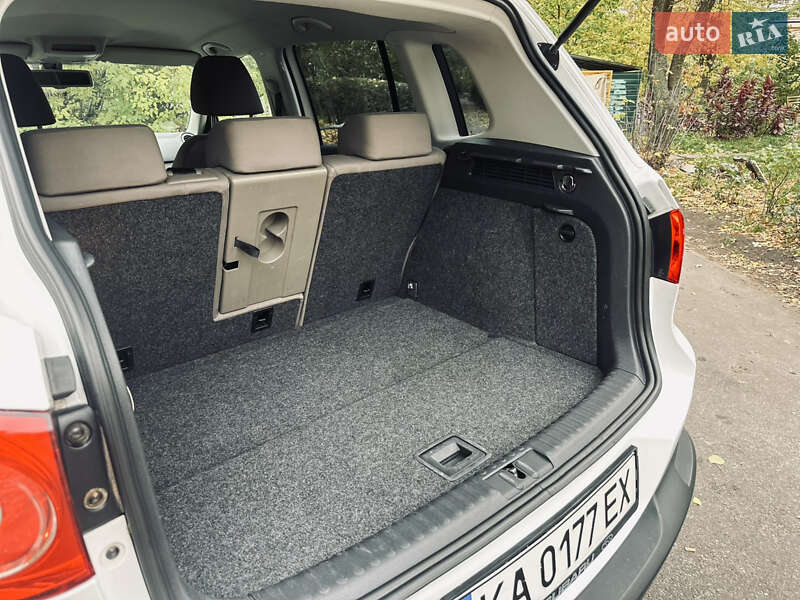 Внедорожник / Кроссовер Volkswagen Tiguan 2008 в Киеве фото 25 Внедорожник / Кроссовер Volkswagen Tiguan 2008 в Киеве