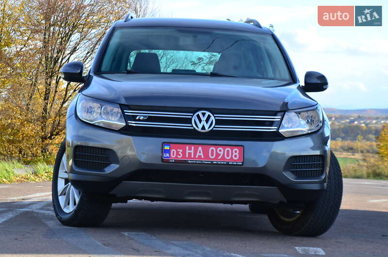 Внедорожник / Кроссовер Volkswagen Tiguan 2015 в Дрогобыче