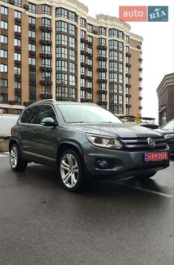 Внедорожник / Кроссовер Volkswagen Tiguan 2013 в Киеве
