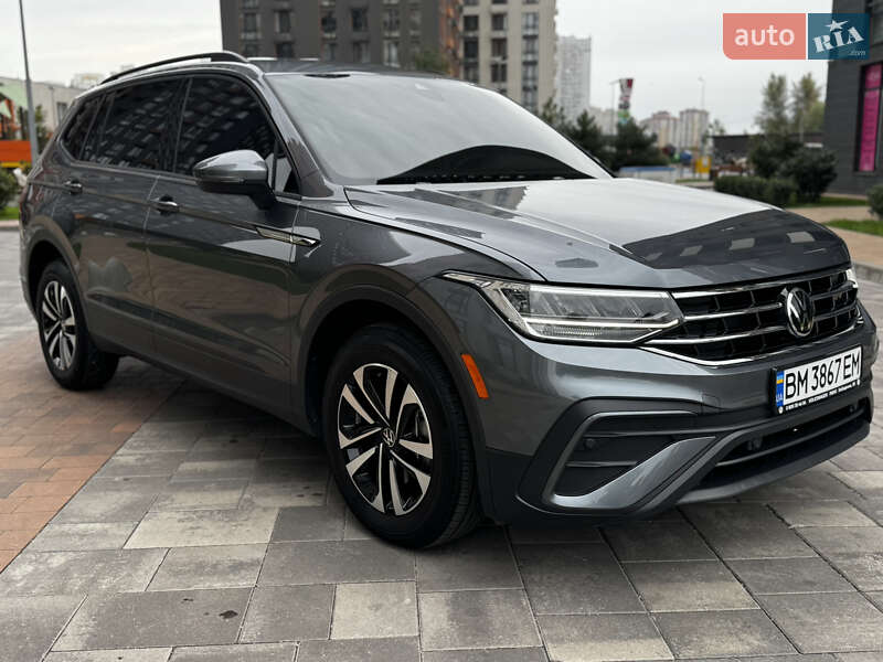 Внедорожник / Кроссовер Volkswagen Tiguan 2023 в Киеве