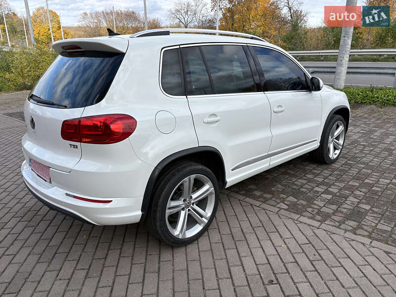 Позашляховик / Кросовер Volkswagen Tiguan 2015 в Рі��ному фото 9 Позашляховик / Кросовер Volkswagen Tiguan 2015 в Рівному