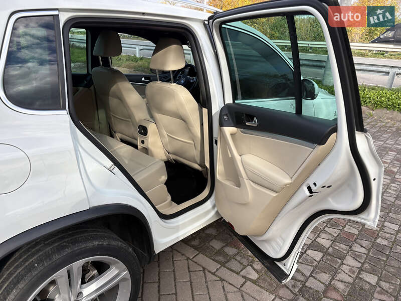 Позашляховик / Кросовер Volkswagen Tiguan 2015 в Рівному фото 32 Позашляховик / Кросовер Volkswagen Tiguan 2015 в Рівному