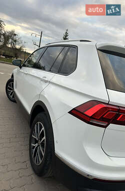 Позашляховик / Кросовер Volkswagen Tiguan 2021 в  фото 44 Позашляховик / Кросовер Volkswagen Tiguan 2021 в