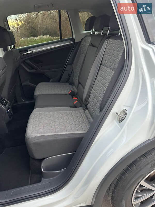 Внедорожник / Кроссовер Volkswagen Tiguan 2021 в Бродах фото 96 Внедорожник / Кроссовер Volkswagen Tiguan 2021 в Бродах
