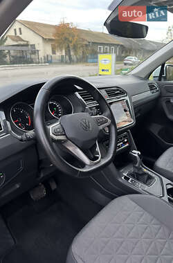 Позашляховик / Кросовер Volkswagen Tiguan 2021 в  фото 110 Позашляховик / Кросовер Volkswagen Tiguan 2021 в