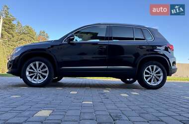 Позашляховик / Кросовер Volkswagen Tiguan 2013 в  фото 4 Позашляховик / Кросовер Volkswagen Tiguan 2013 в