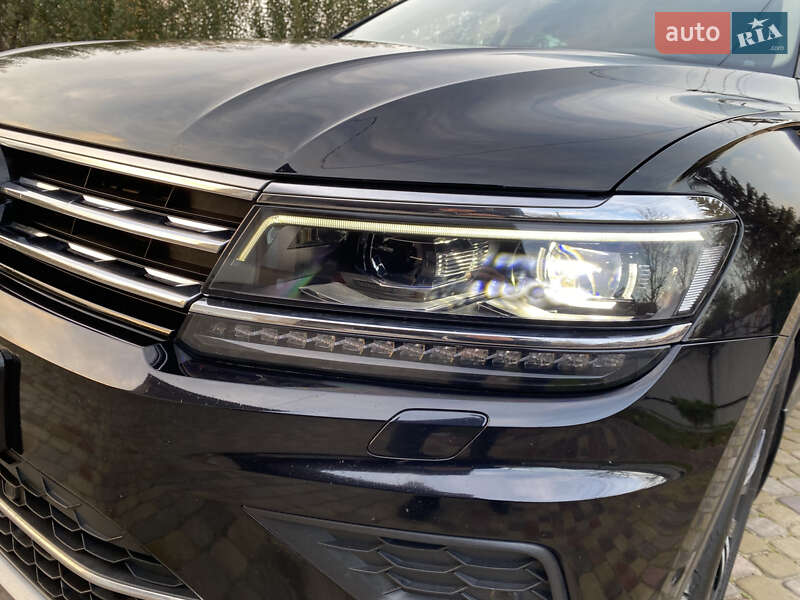 Внедорожник / Кроссовер Volkswagen Tiguan 2018 в Черновцах