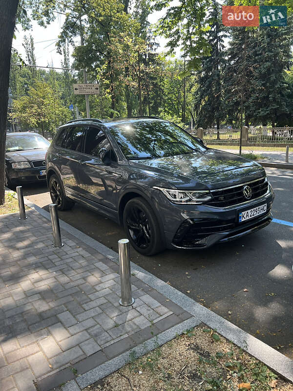 Volkswagen Tiguan 2022