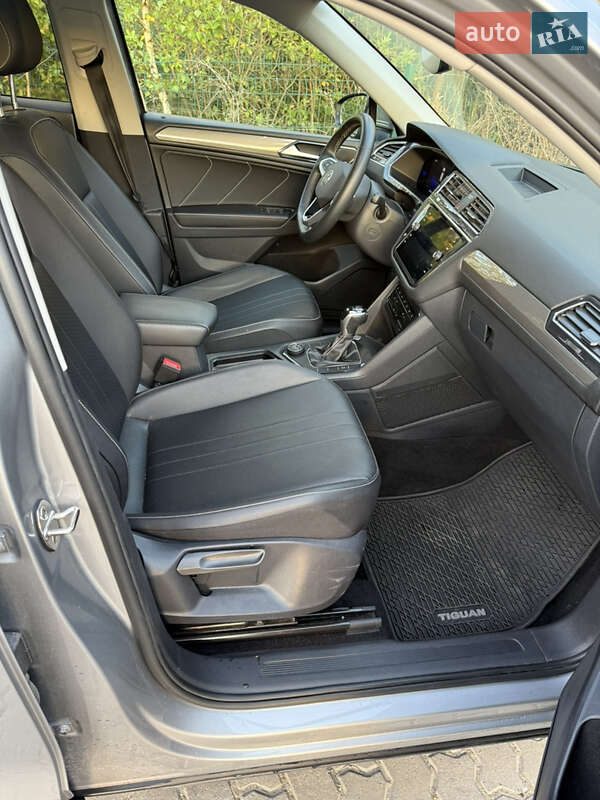 Внедорожник / Кроссовер Volkswagen Tiguan 2022 в Львове