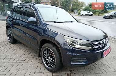 Внедорожник / Кроссовер Volkswagen Tiguan 2015 в Киеве