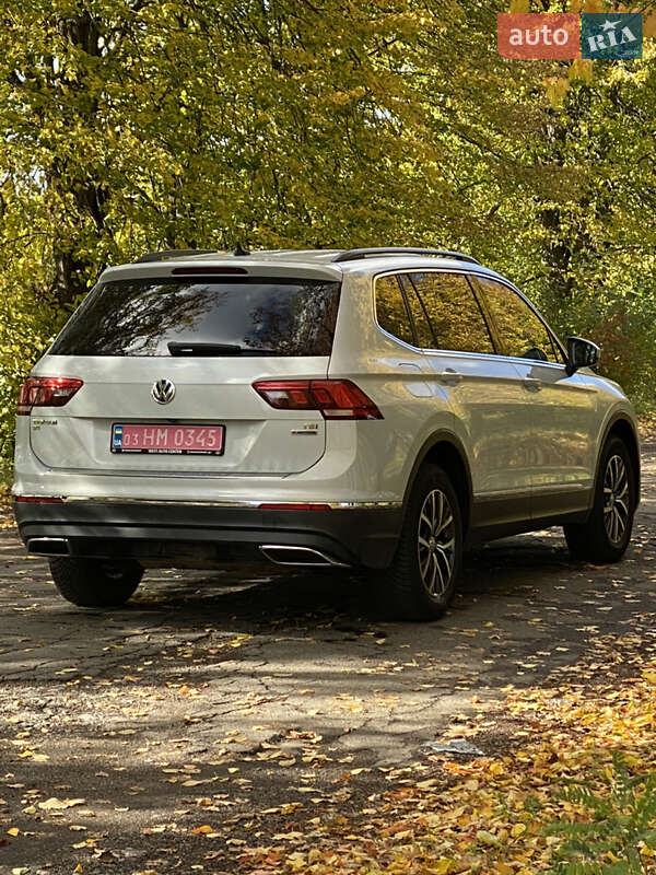 Позашляховик / Кросовер Volkswagen Tiguan 2018 в Вінниці фото 8 Позашляховик / Кросовер Volkswagen Tiguan 2018 в Вінниці