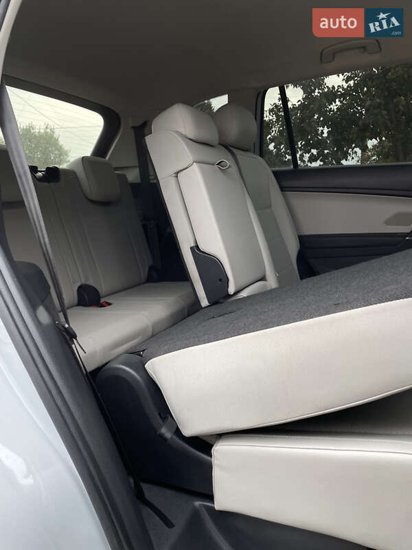 Позашляховик / Кросовер Volkswagen Tiguan 2018 в Вінниці фото 37 Позашляховик / Кросовер Volkswagen Tiguan 2018 в Вінниці