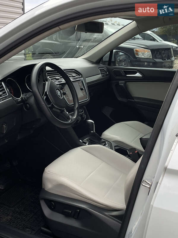 Позашляховик / Кросовер Volkswagen Tiguan 2018 в Вінниці фото 50 Позашляховик / Кросовер Volkswagen Tiguan 2018 в Вінниці