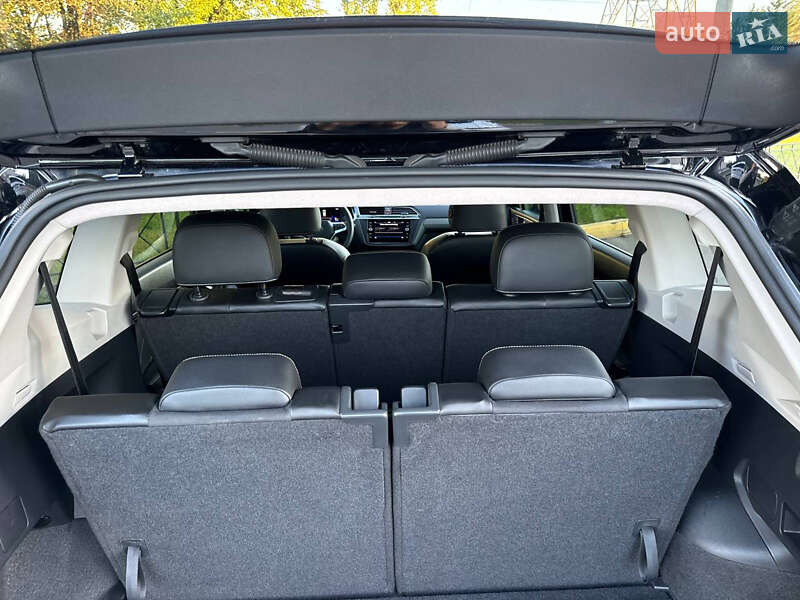 Позашляховик / Кросовер Volkswagen Tiguan 2023 в Києві
