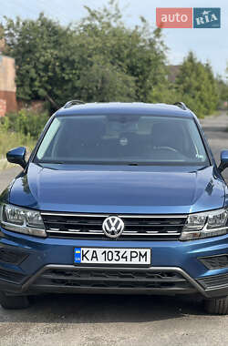 Внедорожник / Кроссовер Volkswagen Tiguan 2020 в Киеве