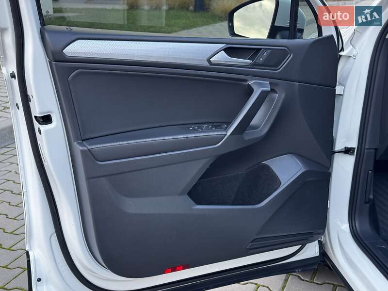 Позашляховик / Кросовер Volkswagen Tiguan 2022 в Івано-Франківську
