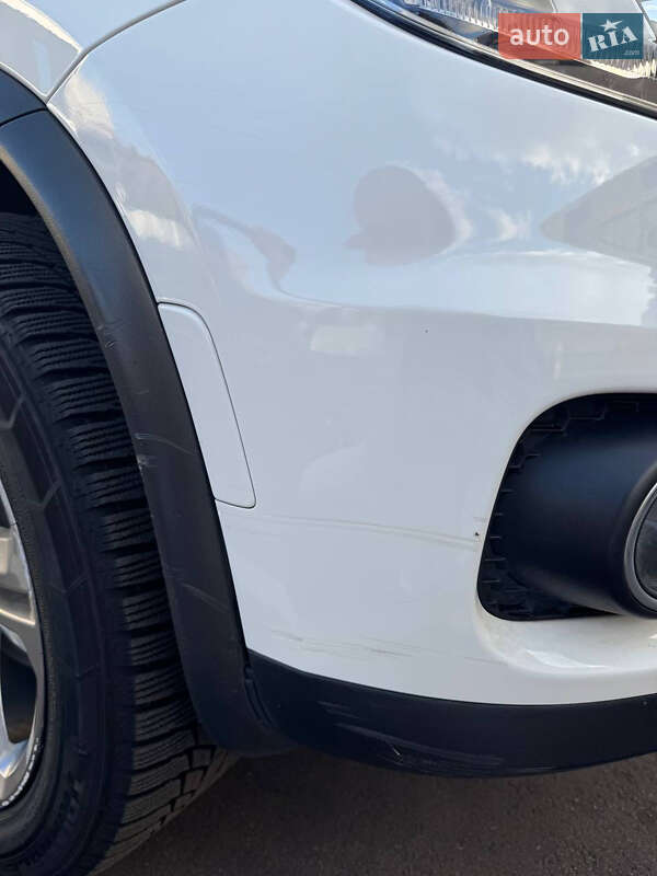 Внедорожник / Кроссовер Volkswagen Tiguan 2016 в Киеве