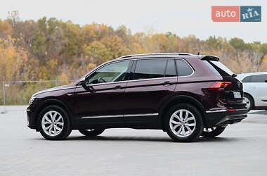 Позашляховик / Кросовер Volkswagen Tiguan 2018 в  фото 16 Позашляховик / Кросовер Volkswagen Tiguan 2018 в