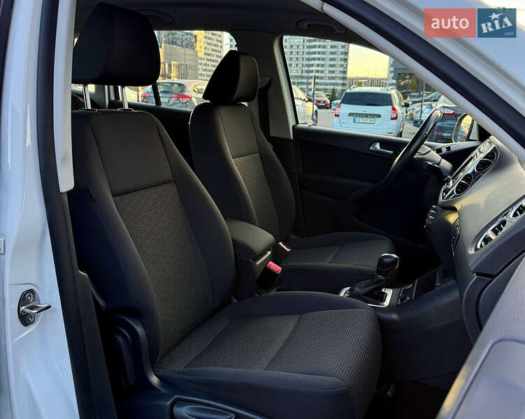 Внедорожник / Кроссовер Volkswagen Tiguan 2016 в Киеве фото 37 Внедорожник / Кроссовер Volkswagen Tiguan 2016 в Киеве