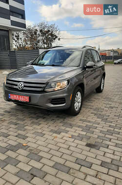 Внедорожник / Кроссовер Volkswagen Tiguan 2016 в Харькове
