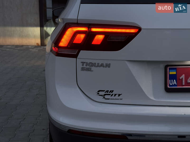 Внедорожник / Кроссовер Volkswagen Tiguan 2018 в Тернополе