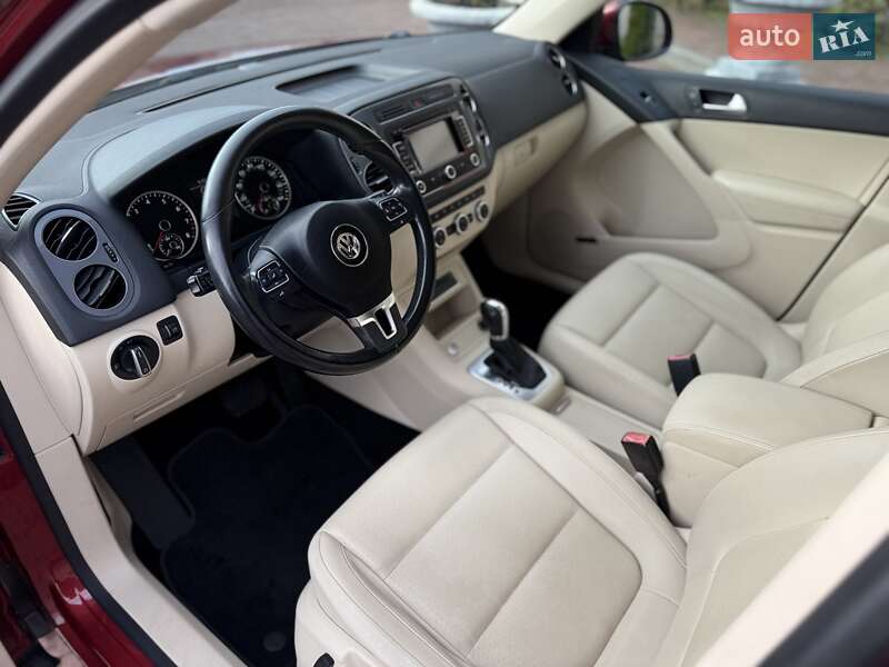 Позашляховик / Кросовер Volkswagen Tiguan 2014 в Стрию