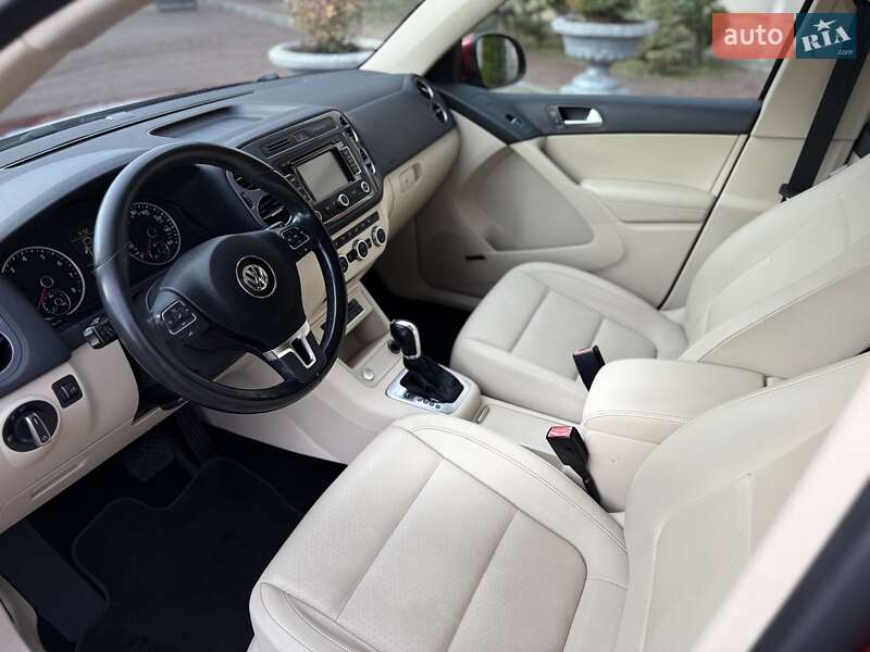 Позашляховик / Кросовер Volkswagen Tiguan 2014 в Стрию