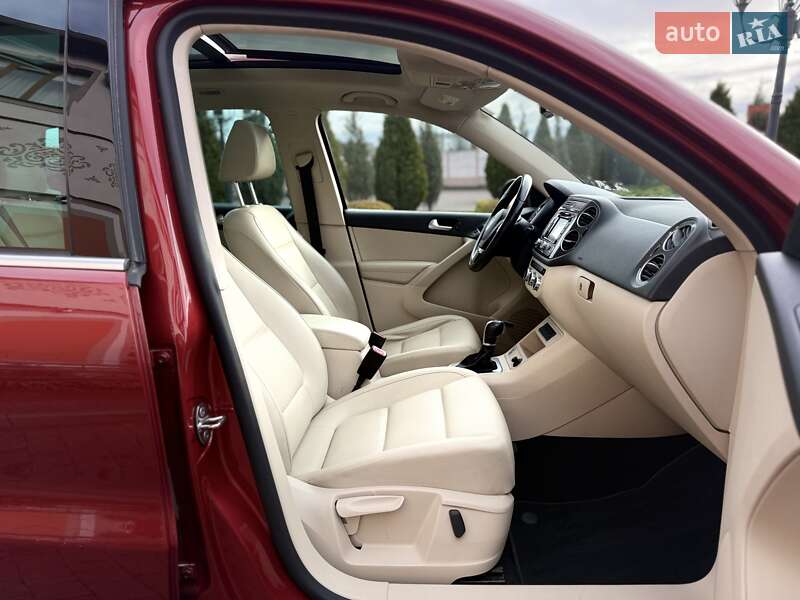 Позашляховик / Кросовер Volkswagen Tiguan 2014 в Стрию