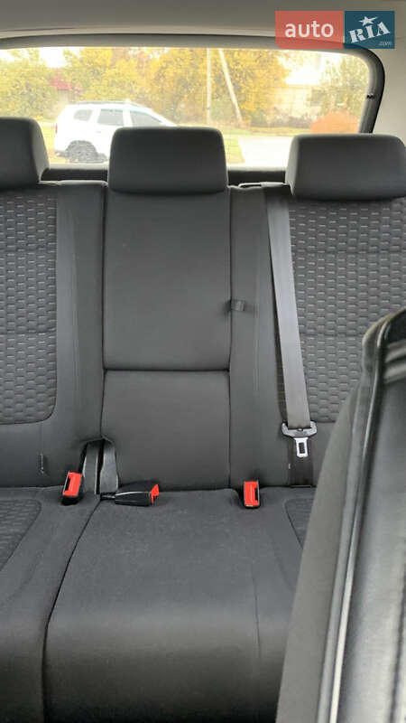 Позашляховик / Кросовер Volkswagen Tiguan 2011 в Новій Водолагі