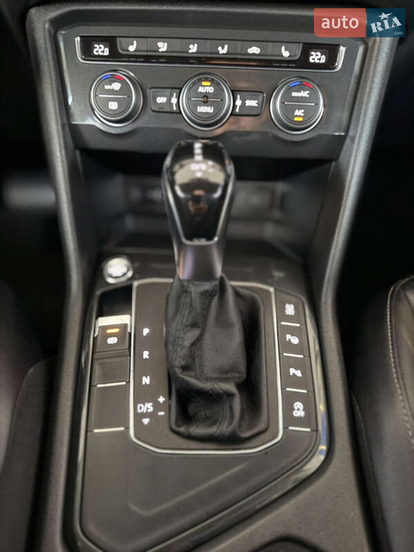 Позашляховик / Кросовер Volkswagen Tiguan 2018 в Миколаєві