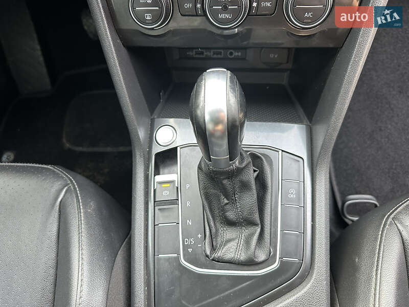 Внедорожник / Кроссовер Volkswagen Tiguan 2019 в Нежине фото 43 Внедорожник / Кроссовер Volkswagen Tiguan 2019 в Нежине