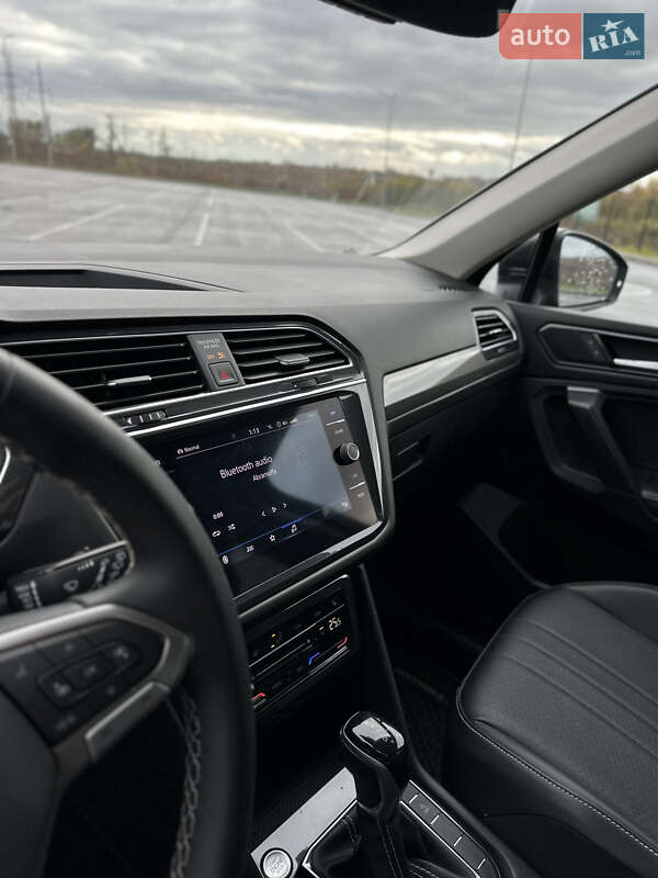 Позашляховик / Кросовер Volkswagen Tiguan 2022 в Рівному