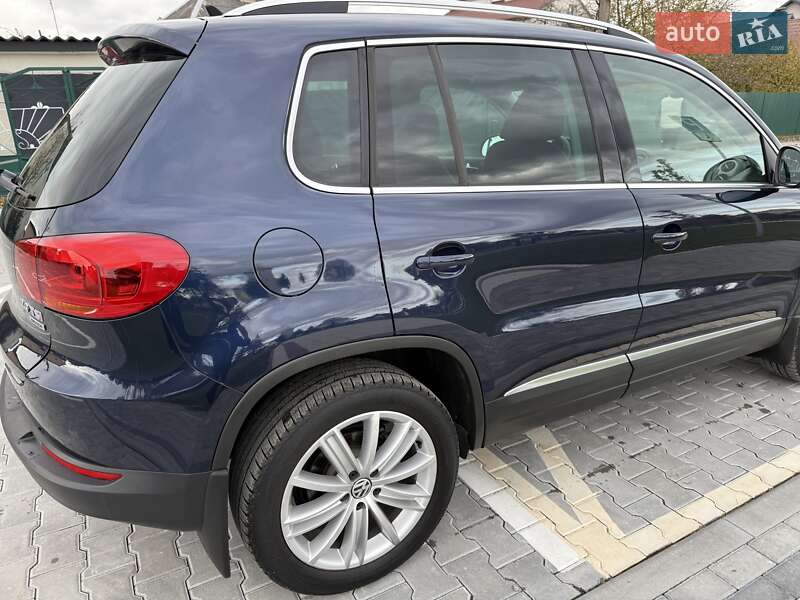 Внедорожник / Кроссовер Volkswagen Tiguan 2013 в Львове