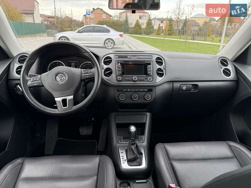 Внедорожник / Кроссовер Volkswagen Tiguan 2013 в Львове